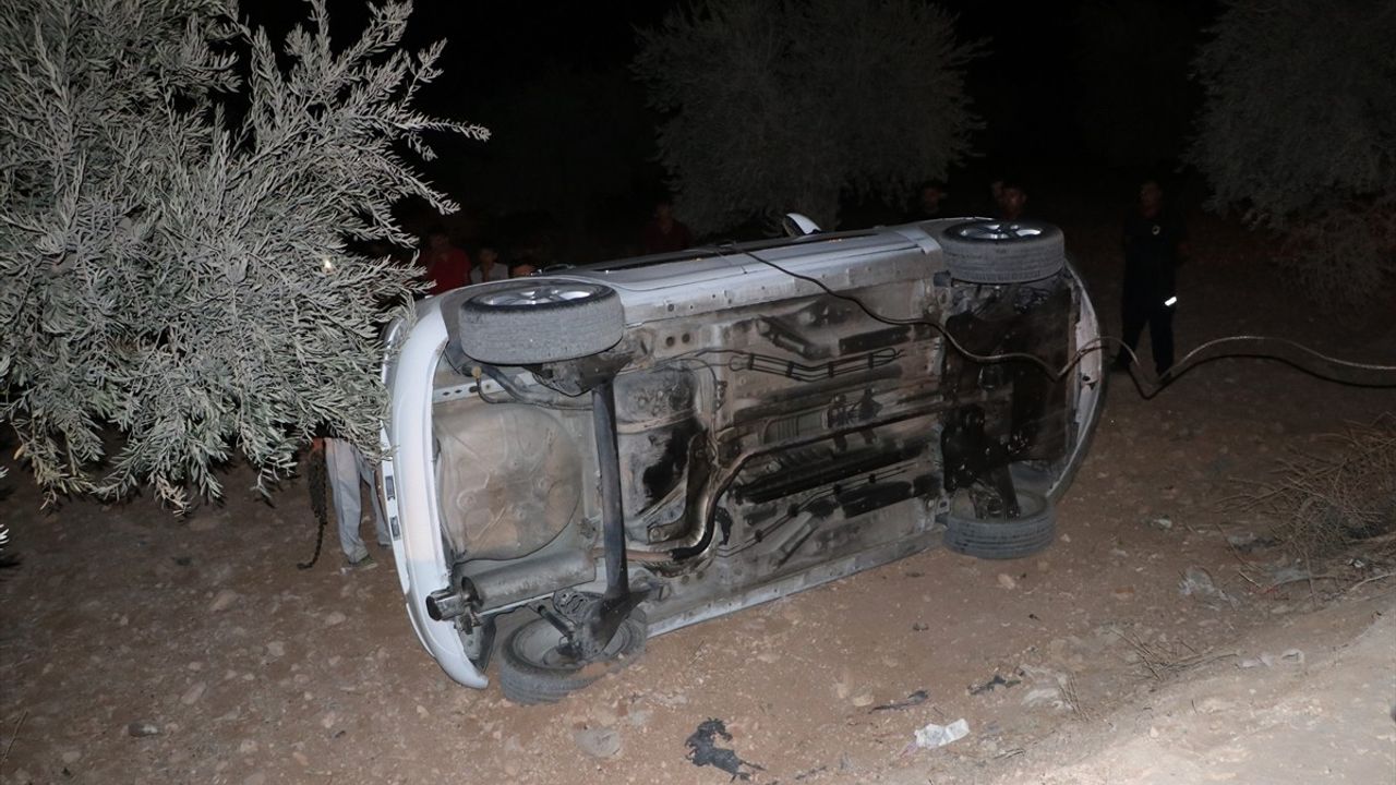 Kilis'te otomobil devrildi: 1 kişi yaralandı