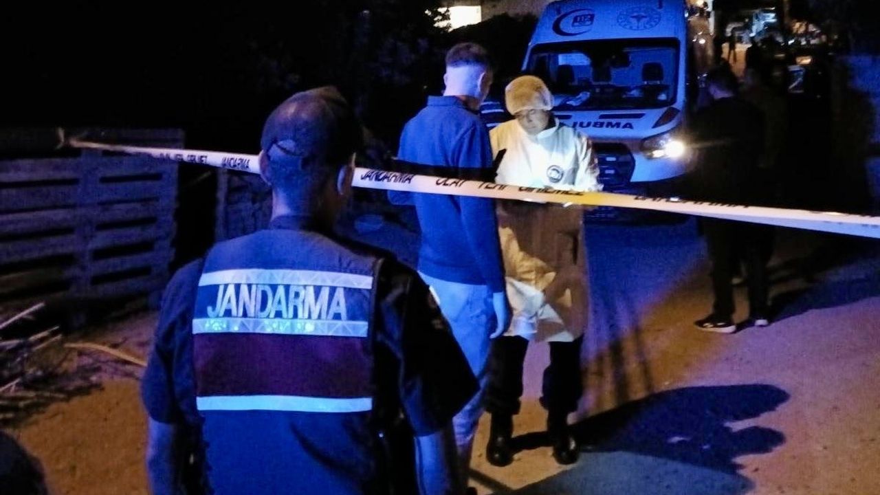 Kırşehir'de tartışma: Bir kişi anne ve babasını öldürdü, iki akraba yaralandı