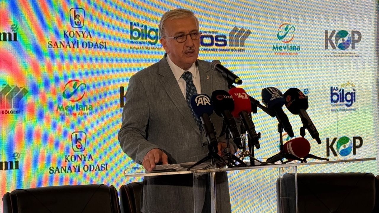 Konya'da 4. Sanayide Yeşil Dönüşüm ve Sürdürülebilirlik Zirvesi: Yeşil Finansman ve Destekler Öne Çıktı