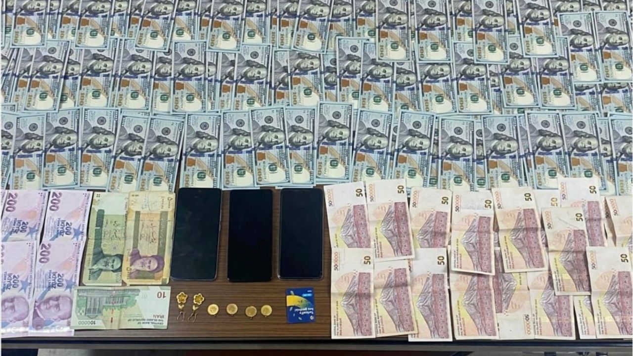 Konya'da polis veya savcı kılığıyla dolandırıcılık: 3 şüpheli tutuklandı