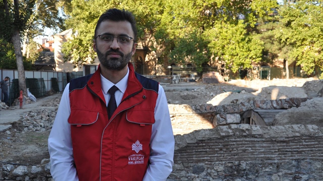 Kütahya'da Yakup Çelebi Külliyesi'nde arkeopark düzenlemesi: Hamam ve mescit kalıntıları ziyarete açılacak