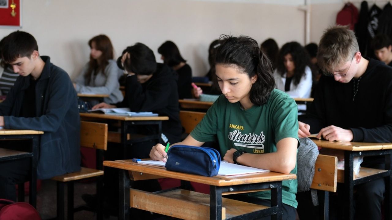 MEB 2025-2026 Ortak Yazılı Sınav Takvimini Açıkladı: 6–10. Sınıflar İçin Tarihler