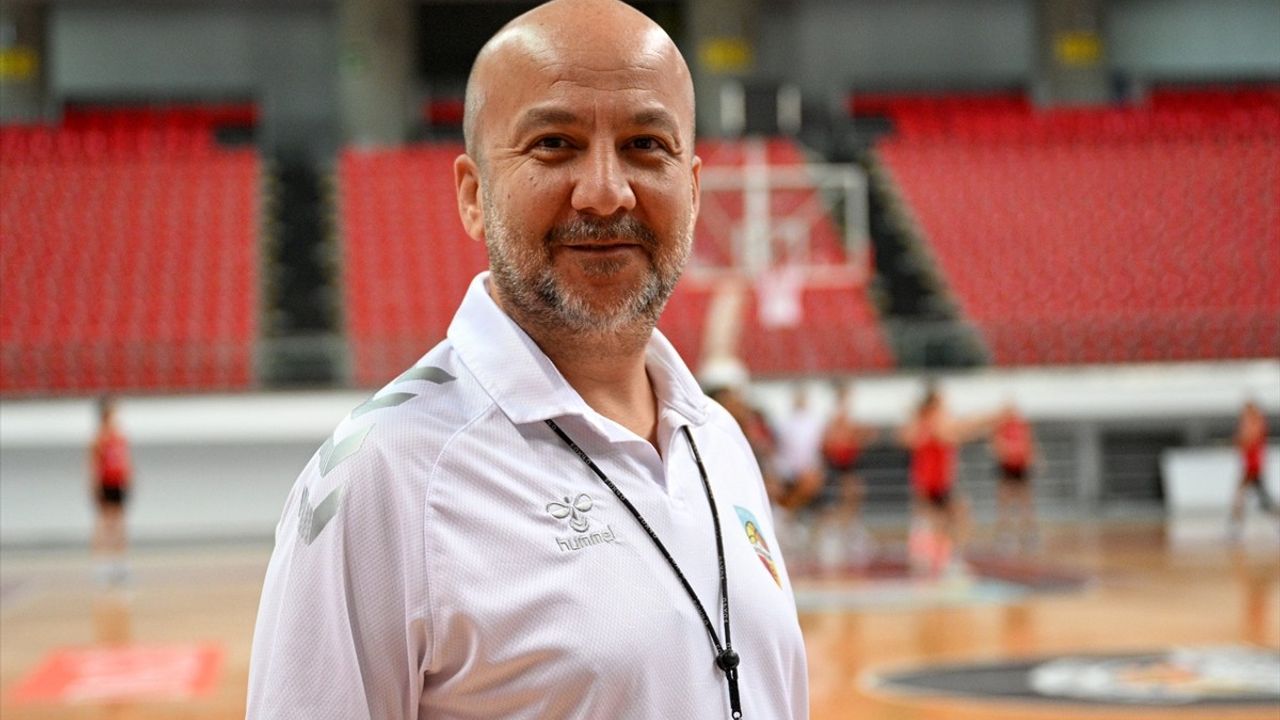 Melikgazi Kayseri Basketbol sezon hazırlıklarını Kadir Has'ta sürdürüyor