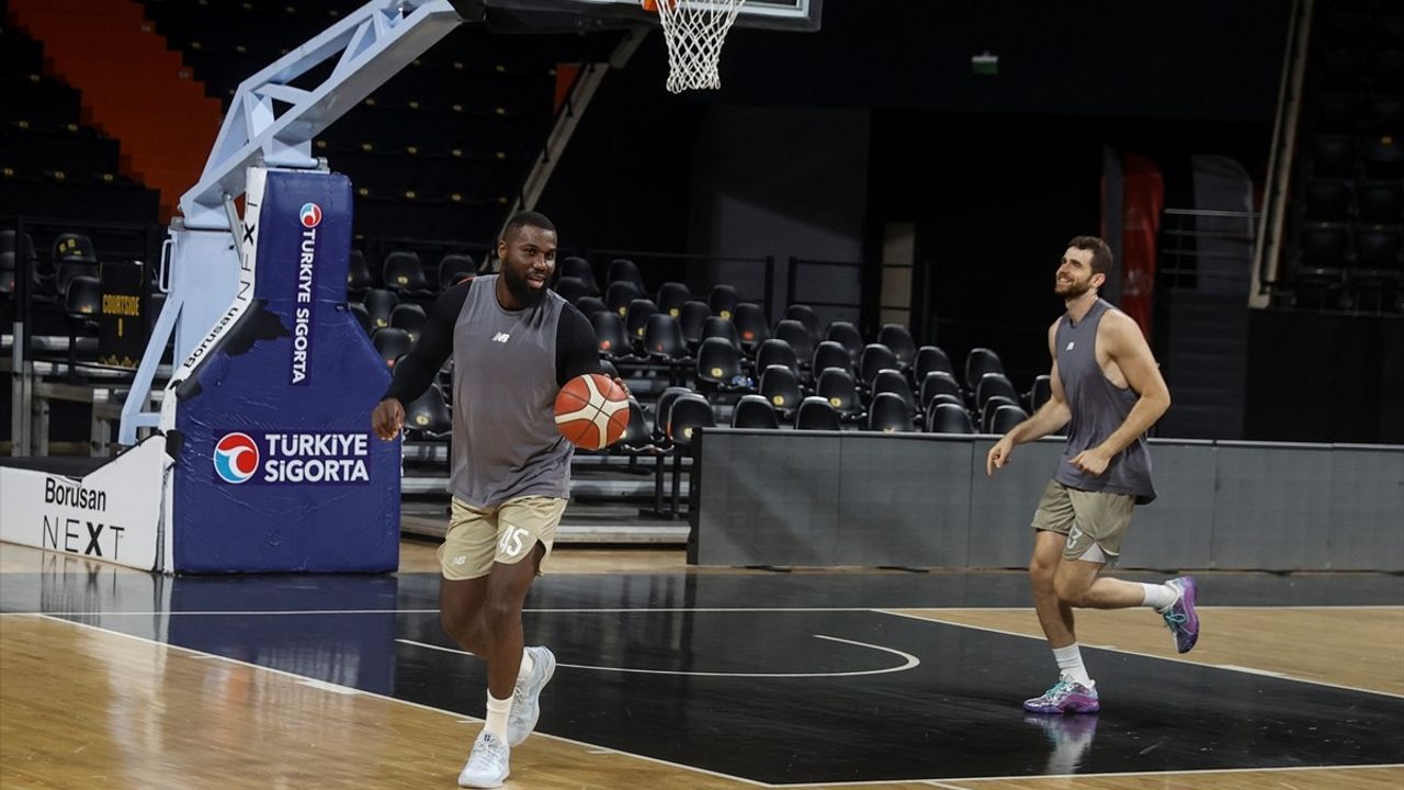 Mersin Spor yeni sezona lig ve Şampiyonlar Ligi'nde başarı hedefiyle hazırlanıyor