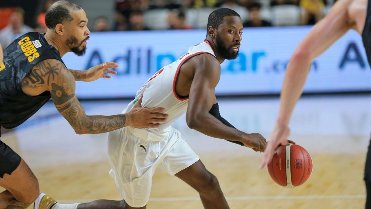Mersinspor, Türkiye Sigorta Basketbol Süper Ligi'nin ilk haftasında Glint Manisa Basket'i 87-68 yendi