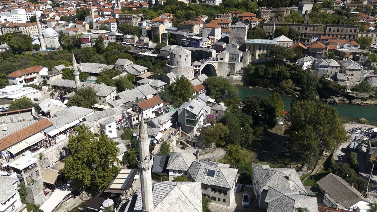 Mostar: Neretva Nehri ve Osmanlı mirası Mostar Köprüsü yıl boyu turist çekiyor