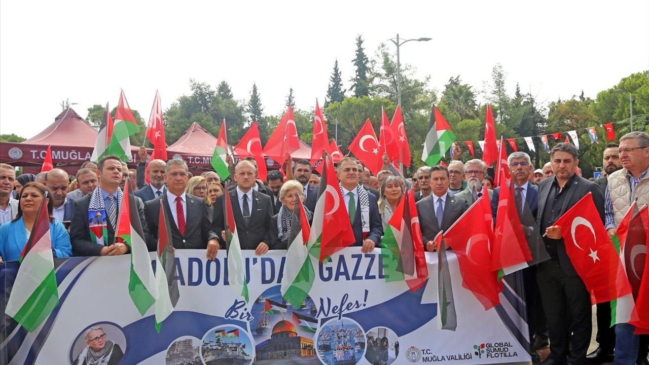 Muğla'da Küresel Sumud Filosu'na Destek: Vali İdris Akbıyık ve Yerel Yetkililerden Açıklama