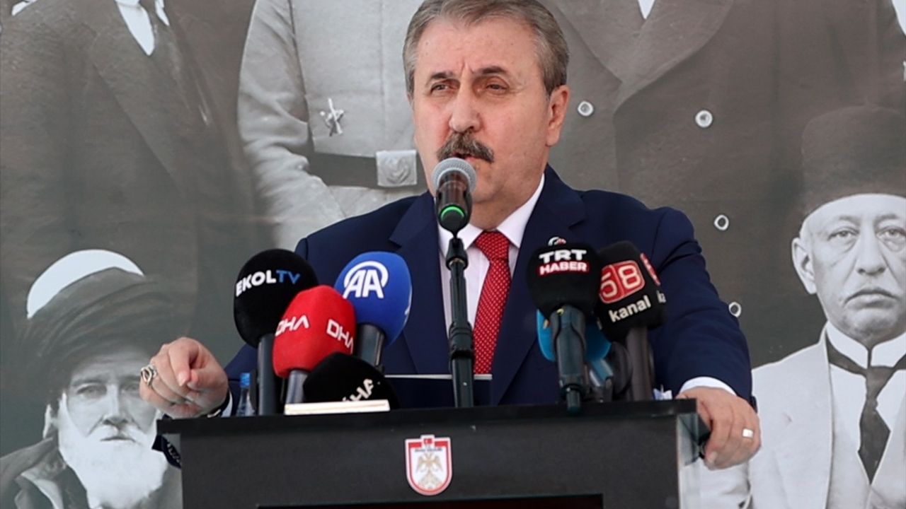 Mustafa Destici: Sivas, Cumhuriyetin varlığı ve birliğinin teminatıdır — Sivas Kongresi 106. yılı