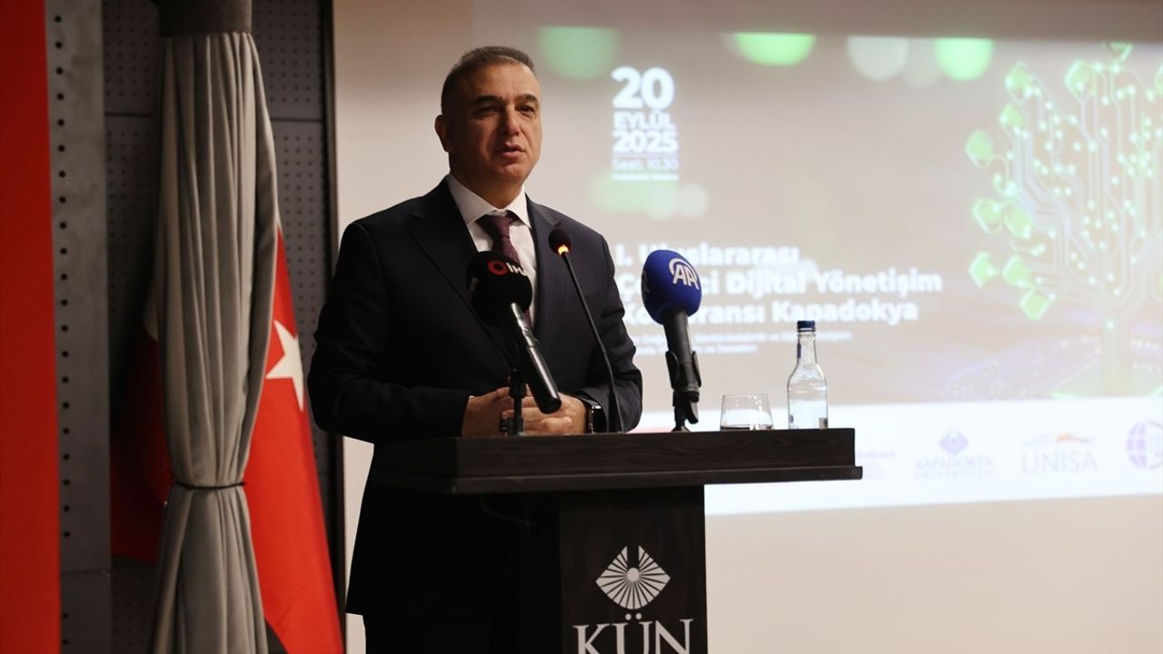 Nevşehir'de Kapadokya Üniversitesi ev sahipliğinde 1. Uluslararası Çevreci Dijital Yönetişim Konferansı