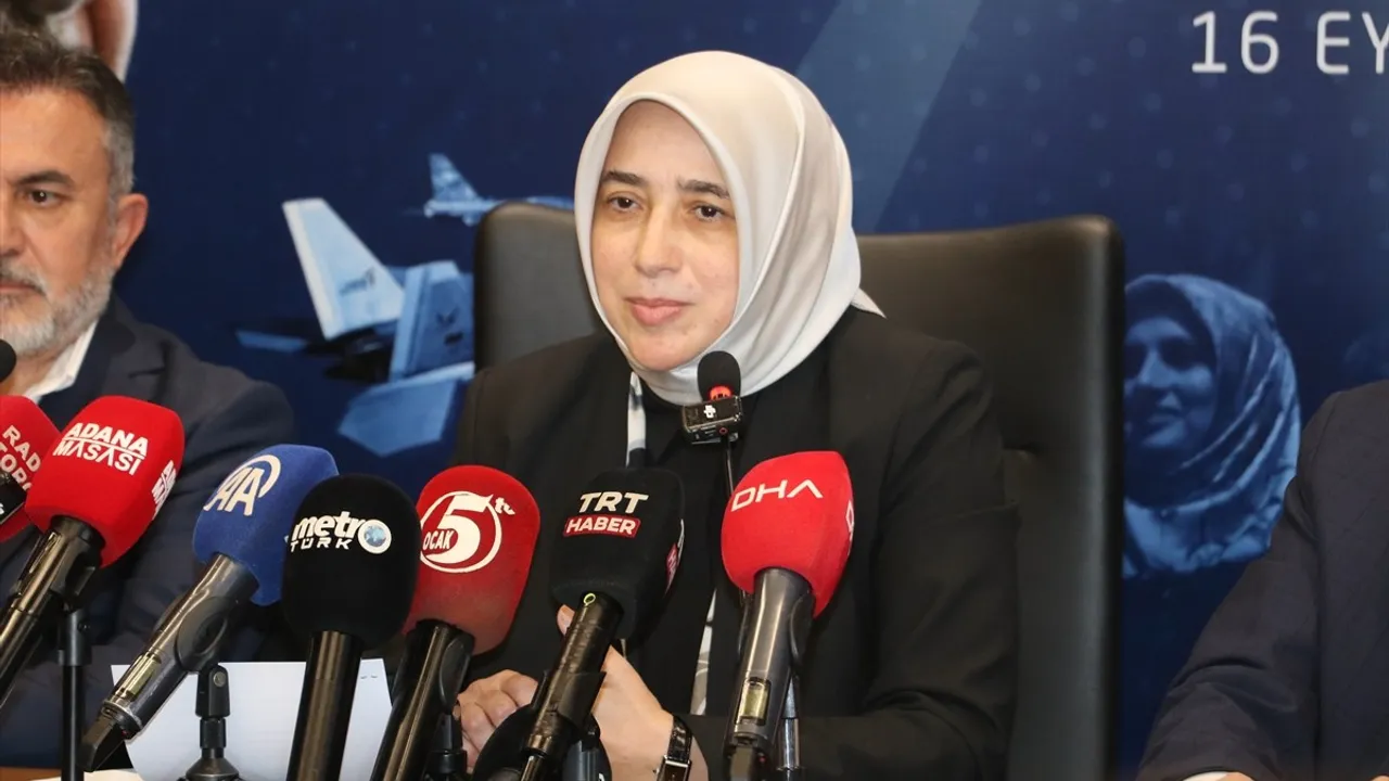 Özlem Zengin: AK Parti memleket meselelerini çözerken dünya için yeni bir model geliştirmeye çalıştı