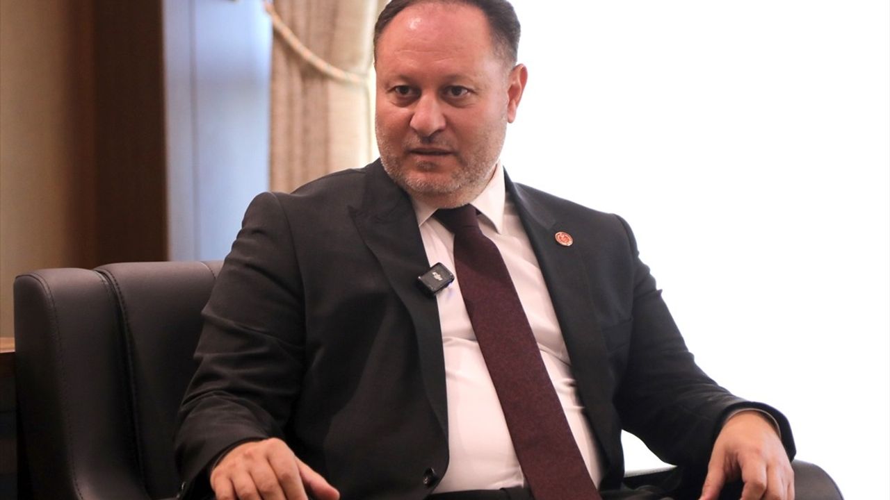 Öztürkler: Hristodulidis'in İsrail'e yetki vermesi GKRY egemenliğini tartışmalı hale getirdi