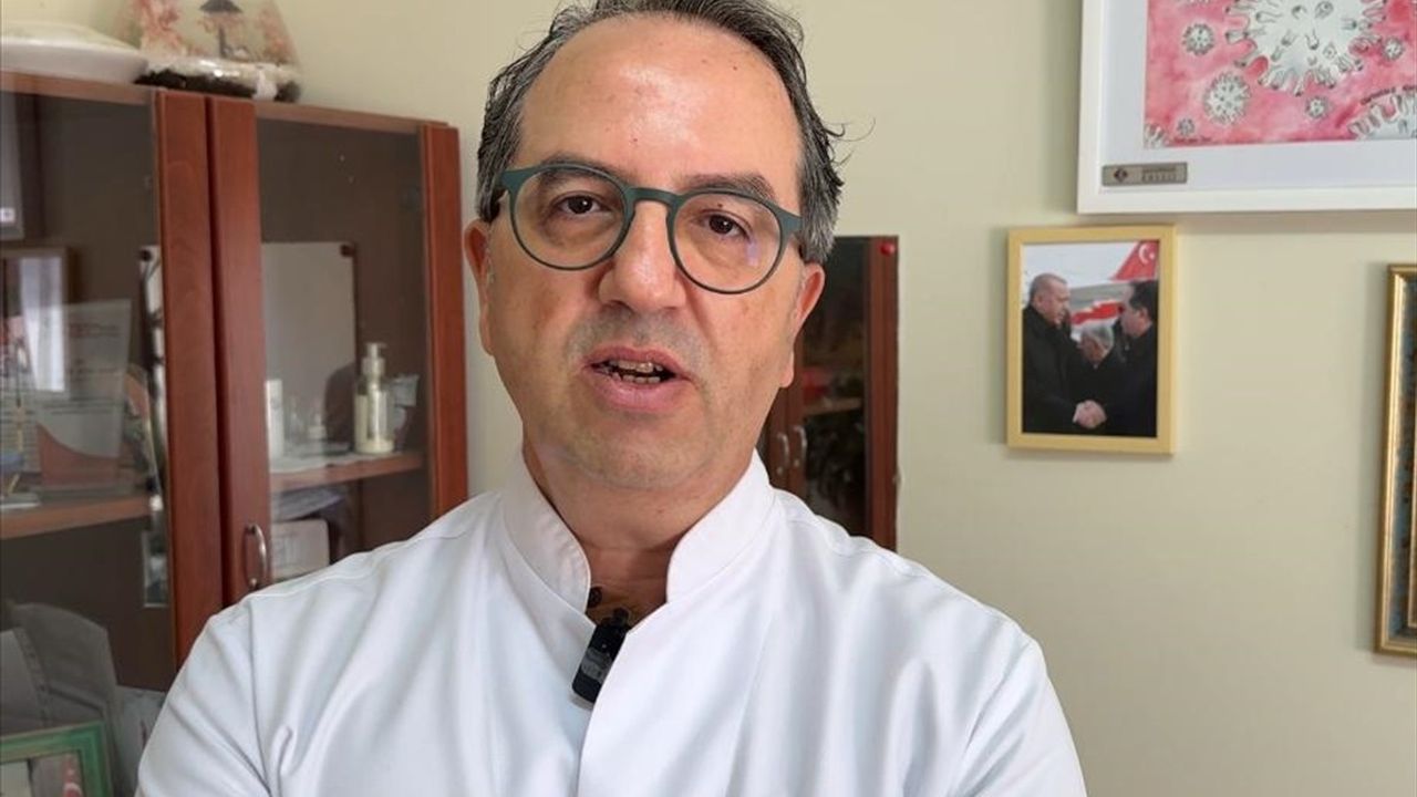 Prof. Dr. Alper Şener: 65 yaş üstüne grip aşısı çağrısı — ‘Aralık ayı ortasına kadar aşılanın’