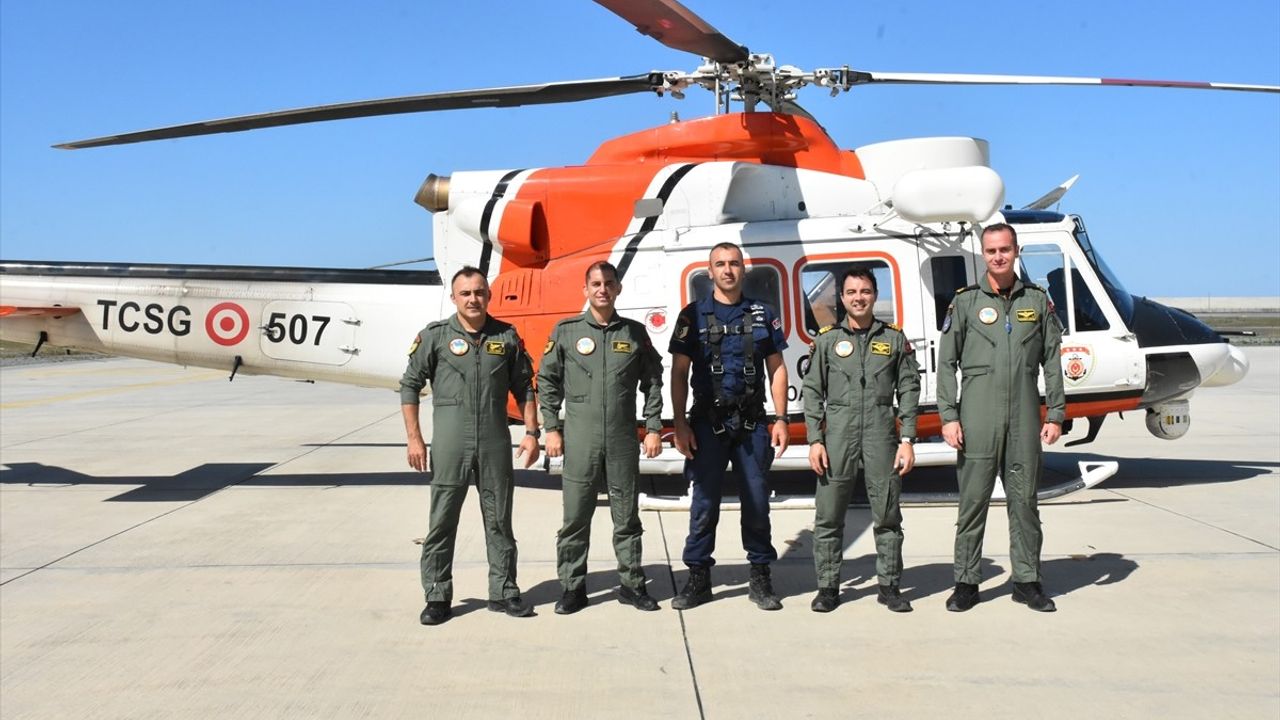 Rize Valiliği: Ayder Turizm Merkezi'nde mahsur kalan vatandaşlar helikopterlerle tahliye ediliyor