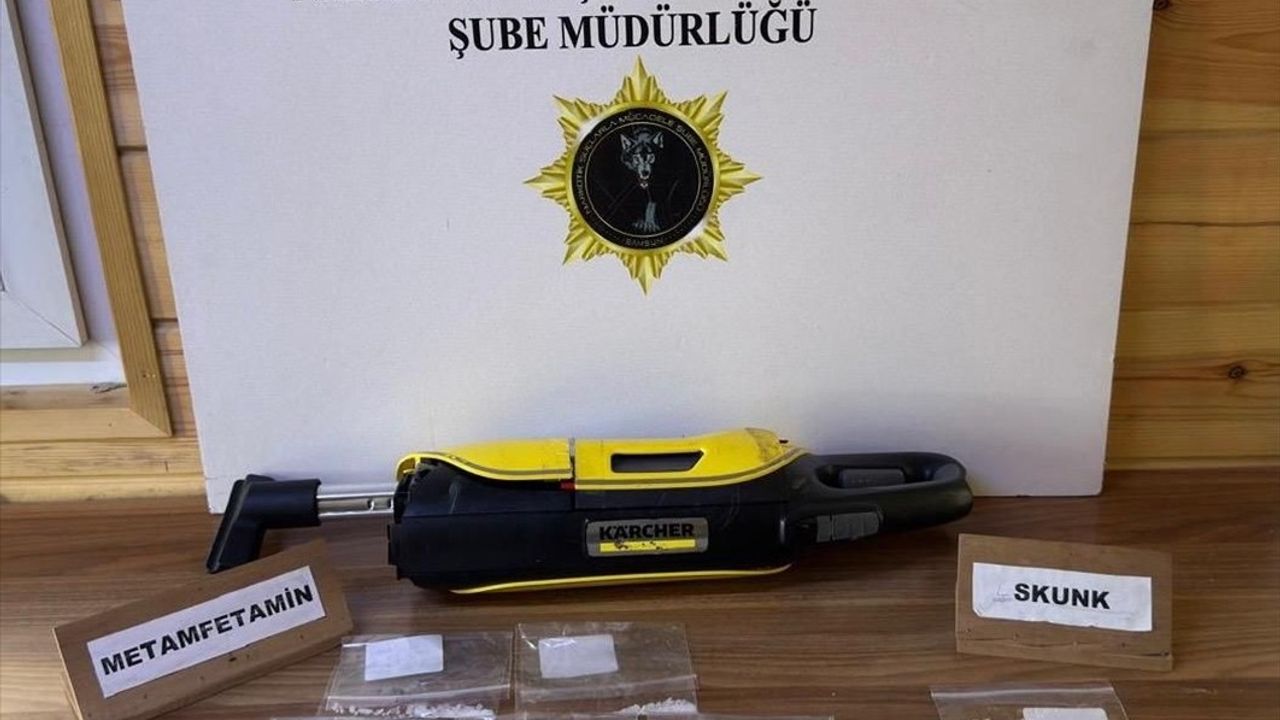Samsun'da elektrikli süpürgede uyuşturucu bulundu; narkotik köpeği 'Pera' tespit etti