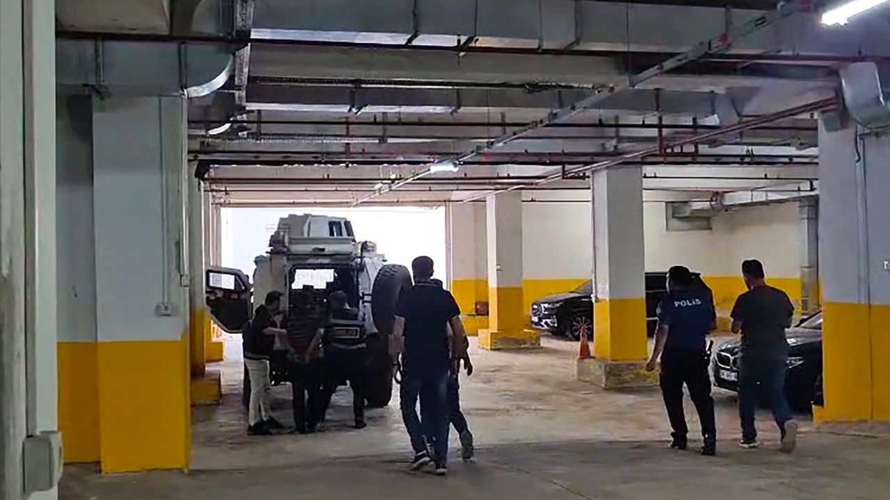 Şanlıurfa Siverek'te Eniştesini Öldürmekle Aranan M.B. Tutuklandı