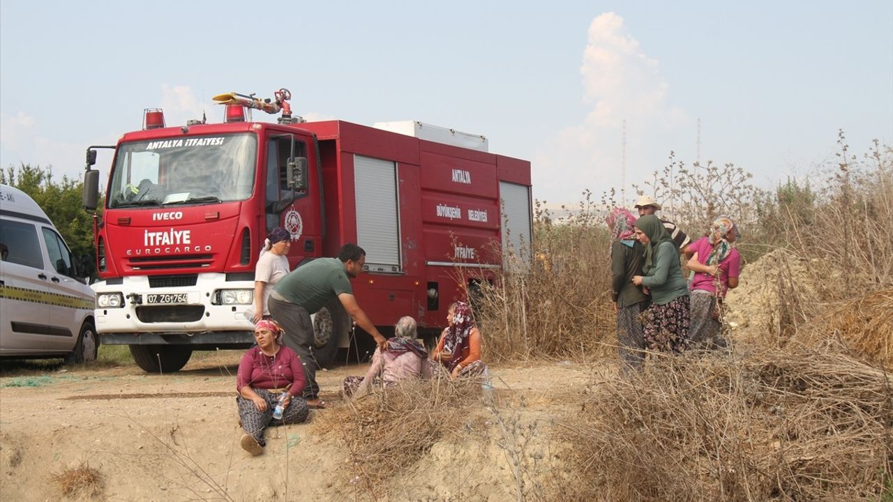 Serik'te tamir ettiği traktörün altında kalan oto elektrik ustası Mustafa Çalışkan yaşamını yitirdi
