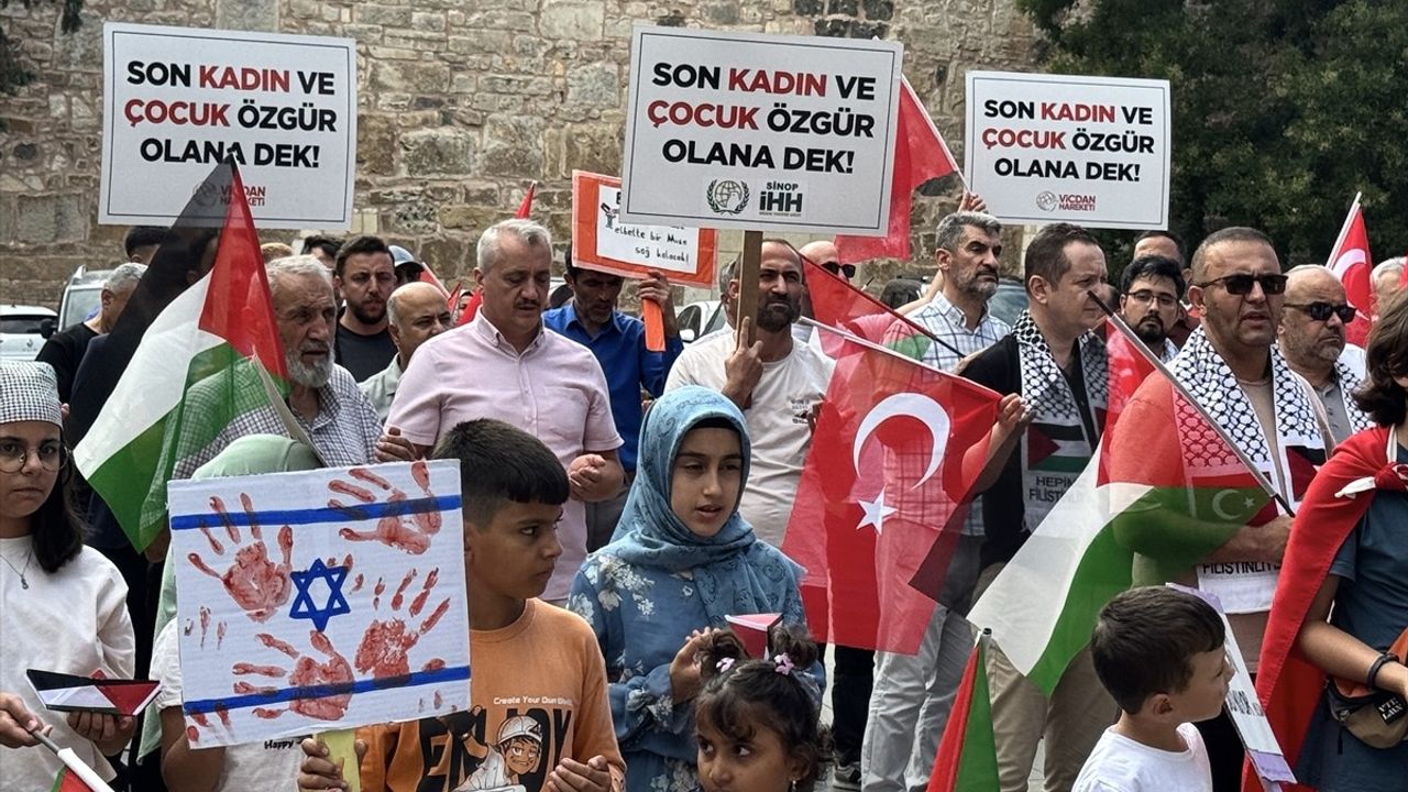 Sinop ve Tokat'ta Filistin ile Küresel Sumud Filosu'na destek eylemleri