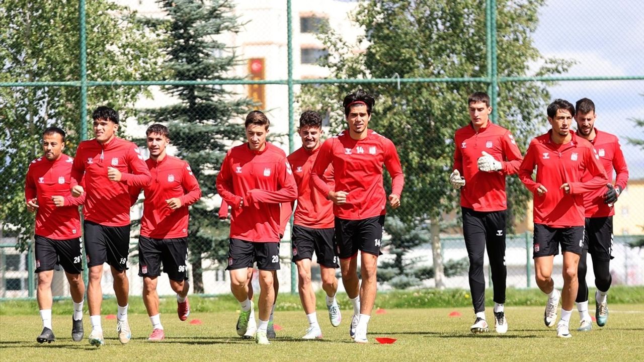 Sivasspor, Adana Demirspor maçının hazırlıklarına başladı