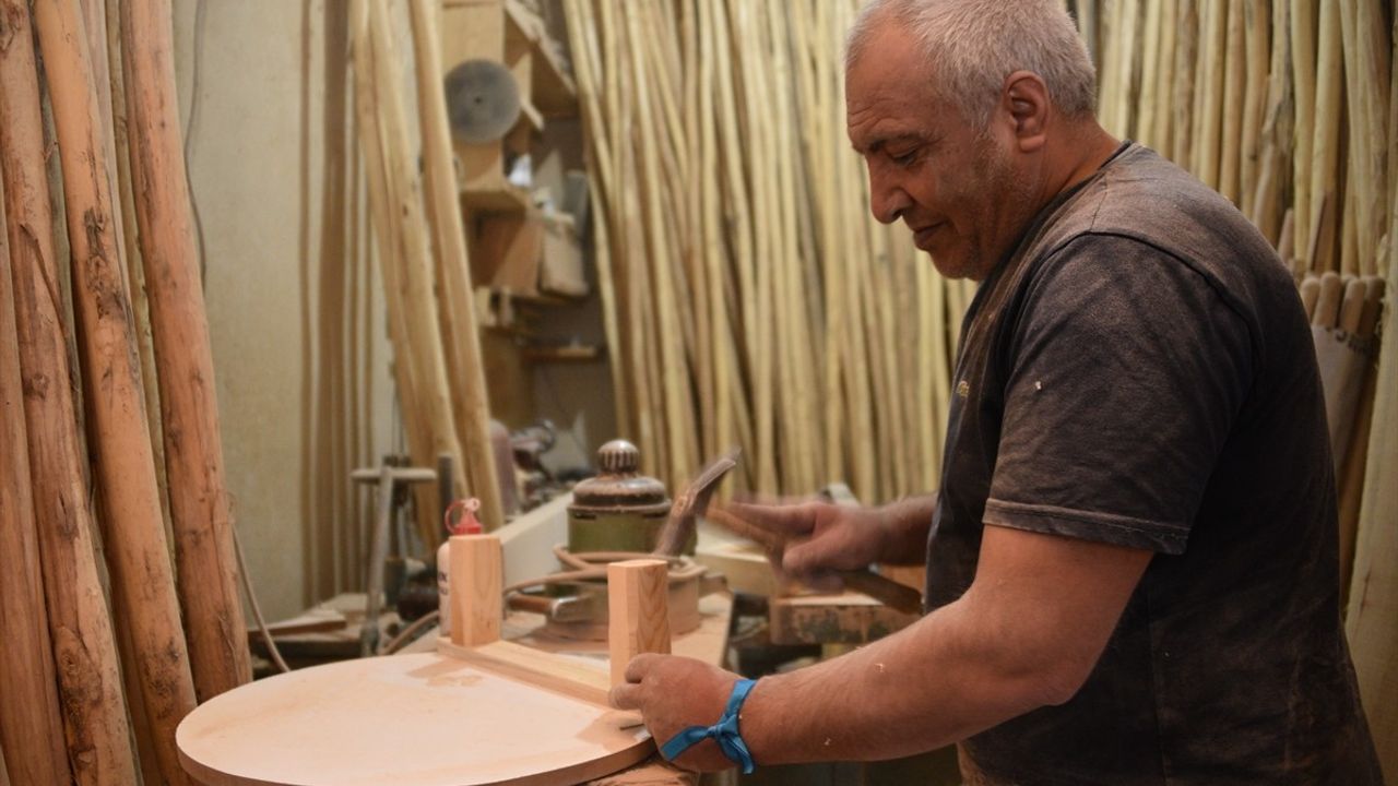 Siverek'te TÜGVA'dan Küresel Sumud Filosu'na mavi kurdele ile destek