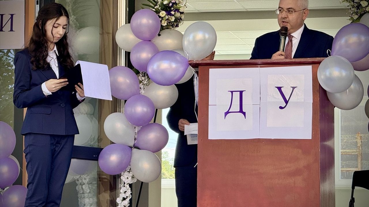 Sofya'ya ilk imam hatip lisesi açıldı: Sofya İmam Hatip Lisesi eğitim-öğretime başladı