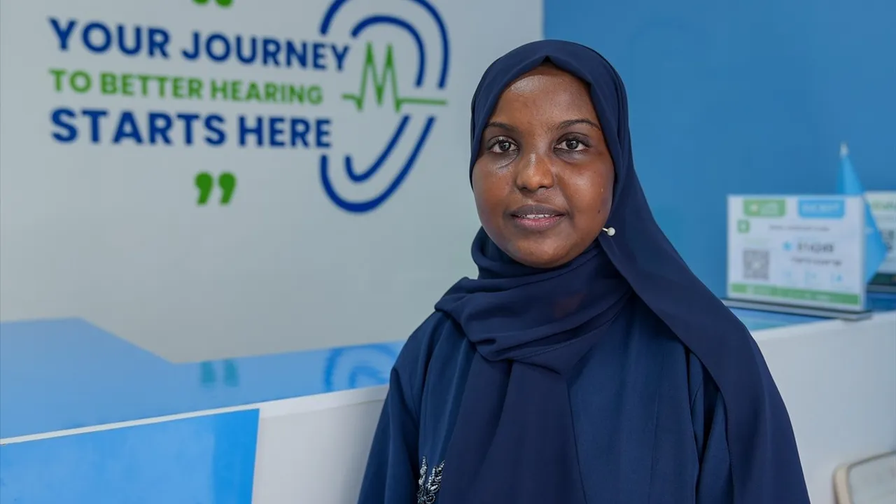 Somalili girişimci Anisa Abdullah, ülkesindeki ilk işitme merkezini açtı