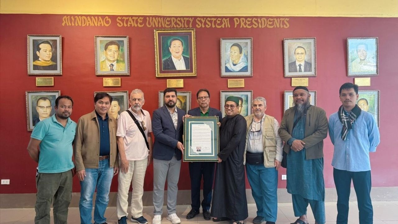 Sultan 2. Abdülhamid'in 137 Yıllık Gönderisi Maranao Diline Tercüme Edildi ve Moro Halkına Ulaştırıldı