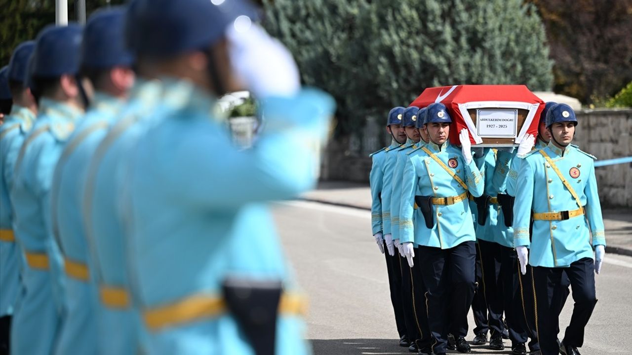 TBMM'de Eski Sanayi ve Teknoloji Bakanı Abdulkerim Doğru İçin Cenaze Töreni Düzenlendi
