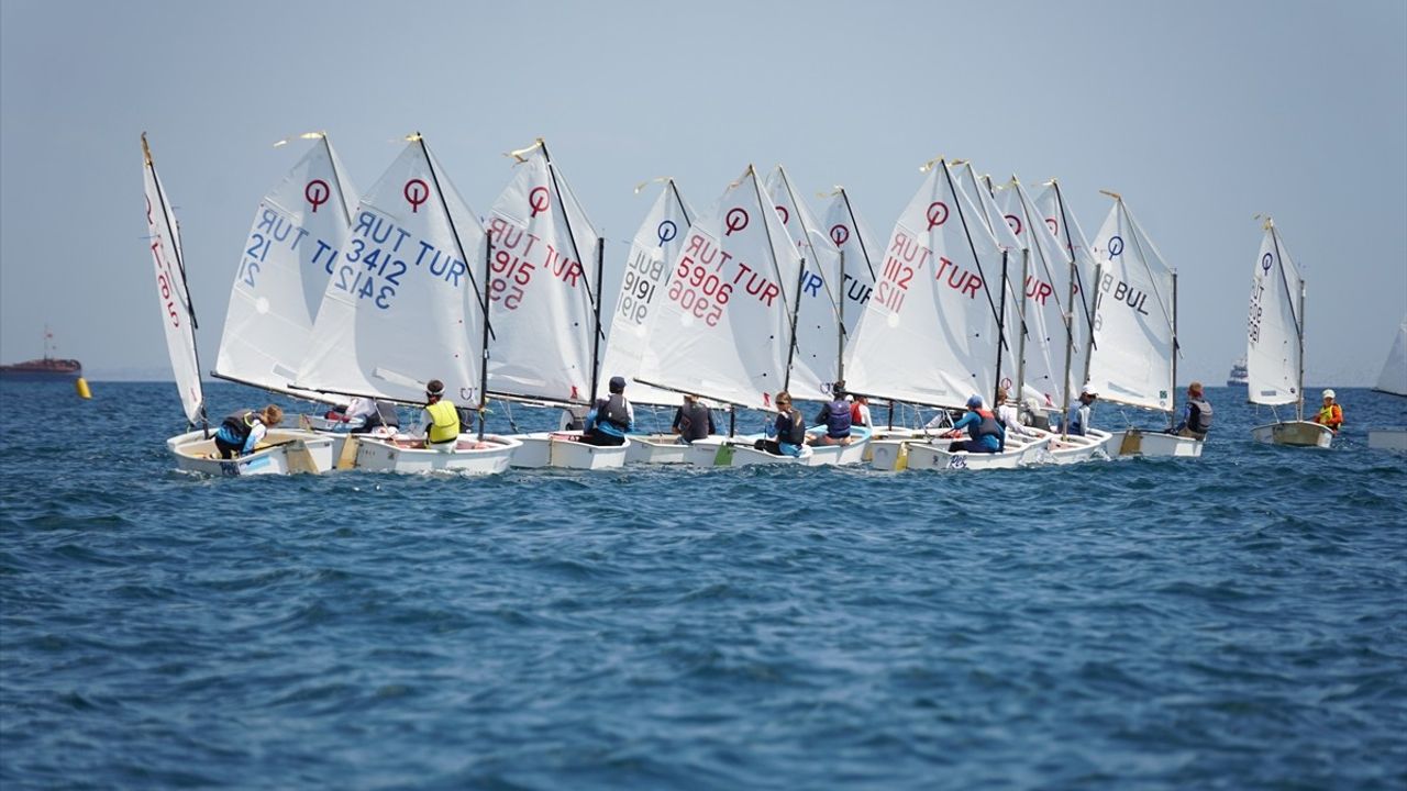 Tekirdağ'da 9. Uluslararası Süleymanpaşa Optimist Cup Yelken Yarışları başladı