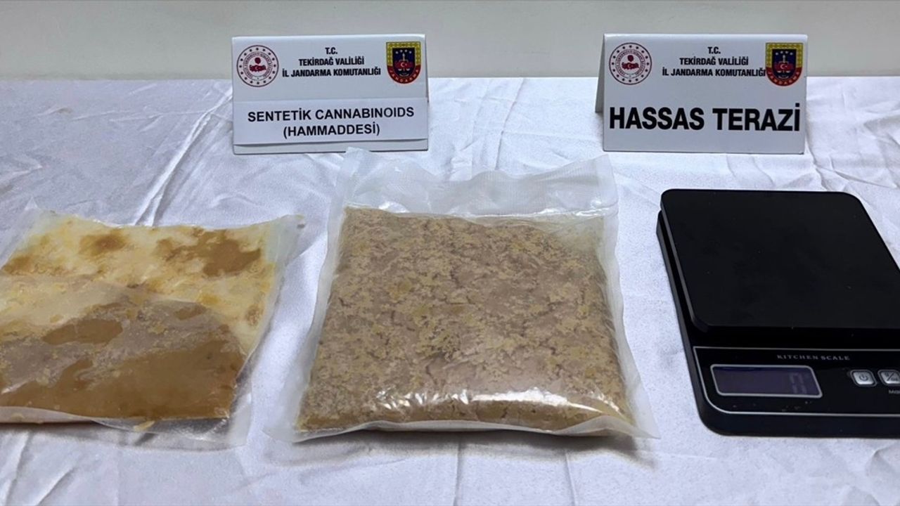 Tekirdağ'da Evinde 1 Kilo 36 Gram Sentetik Uyuşturucu Ele Geçen Şüpheli Tutuklandı