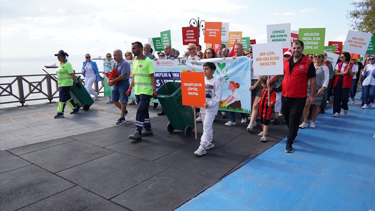 Tekirdağ'da 'Yeşil Miras Yürüyüşü' ile Dünya Temizlik Günü'nde farkındalık oluşturuldu