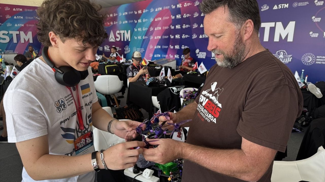 TEKNOFEST Dünya Drone Şampiyonası İstanbul'da başladı