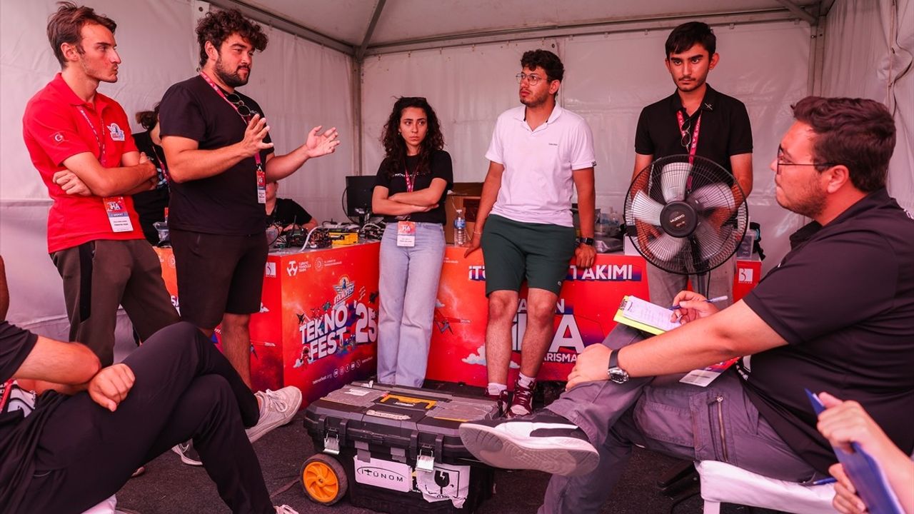 TEKNOFEST Savaşan İHA Yarışması Çanakkale'de 8. gün — 'Yıldızlar' teknik kontrolleri tamamlandı