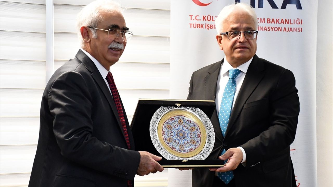 TİKA, Kuzey Makedonya Anayasa Mahkemesi toplantı salonunun dijitalleşmesine donanım desteği sağladı