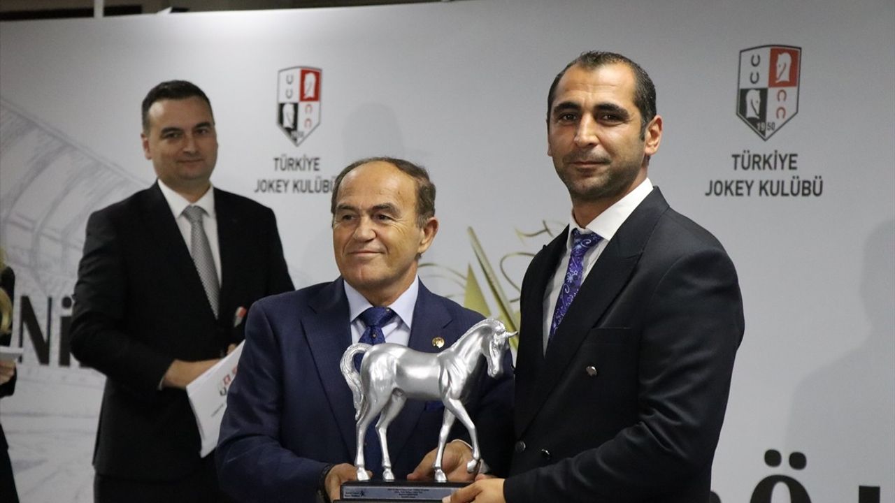 TJK 2024 Nimet Üyken Basın Ödülleri sahiplerini buldu