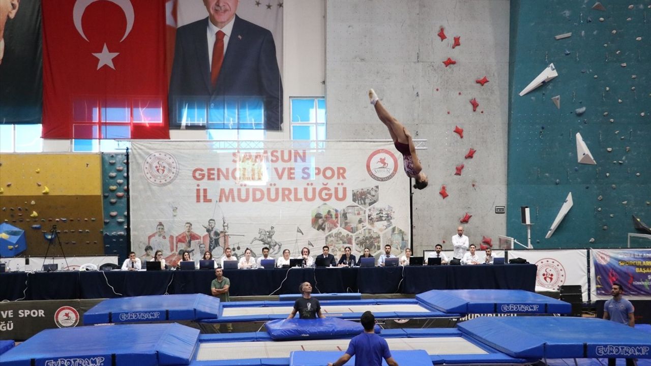 Trampolin Cimnastik Kulüpler Arası Türkiye Şampiyonası Samsun'da tamamlandı