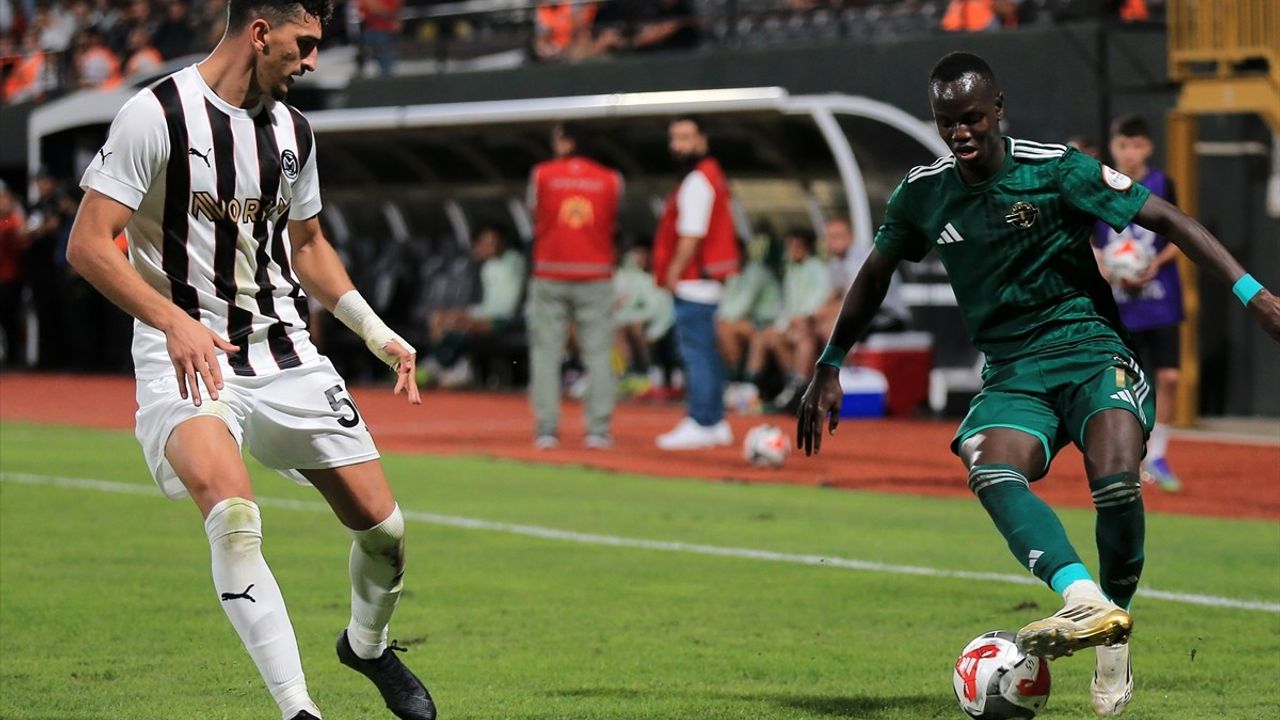 Trendyol 1. Lig 6. Hafta: Esenler Erokspor, Manisa FK'yi 4-3 Mağlup Etti