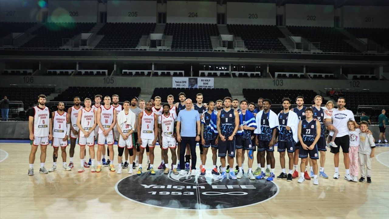 Türk Telekom, Yalçın Efe Turnuvası'nda Finali 96-82 Kazandı
