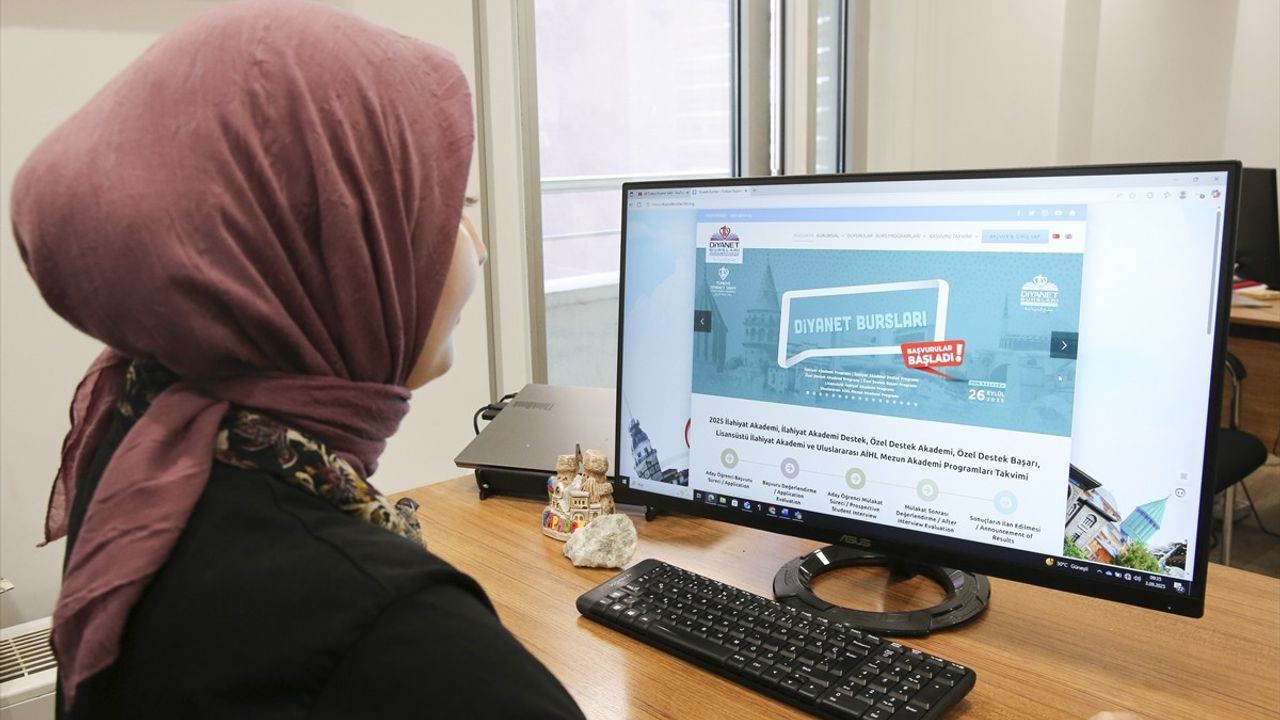 Türkiye Diyanet Vakfının 2025-2026 Burs Başvuruları Başladı