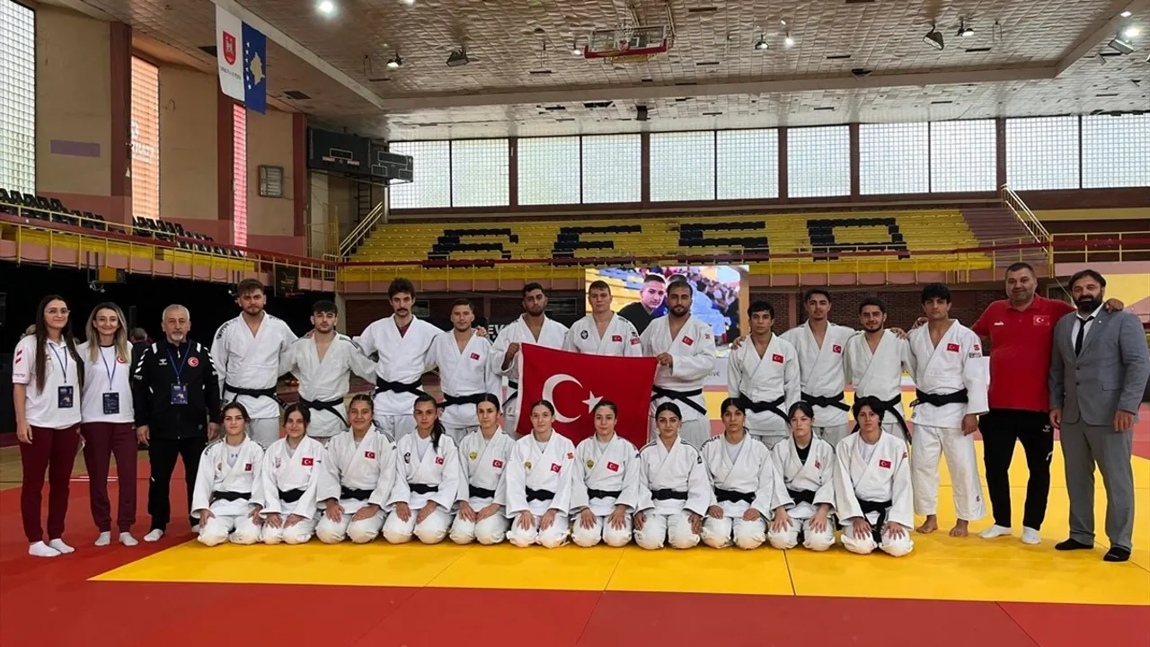 Türkiye, Kosova'daki Büyükler Balkan Judo Şampiyonası'ndan 11 madalya ile döndü