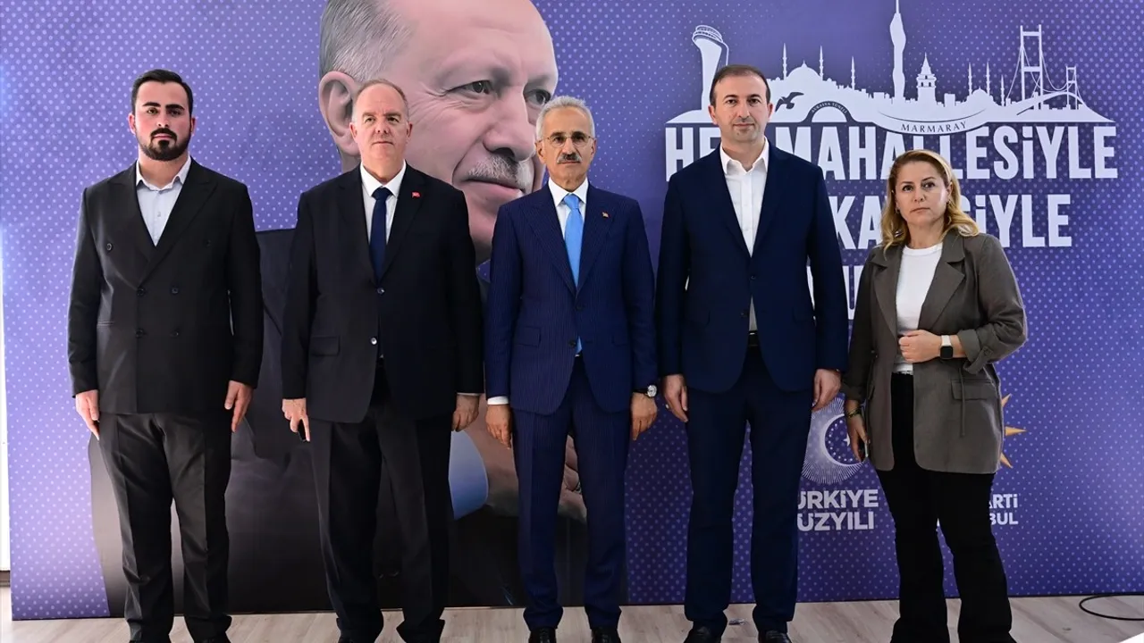 Ulaştırma Bakanı Uraloğlu: İstanbul Havalimanı günlük 1624 uçuşla Avrupa'nın en yoğun havalimanı oldu