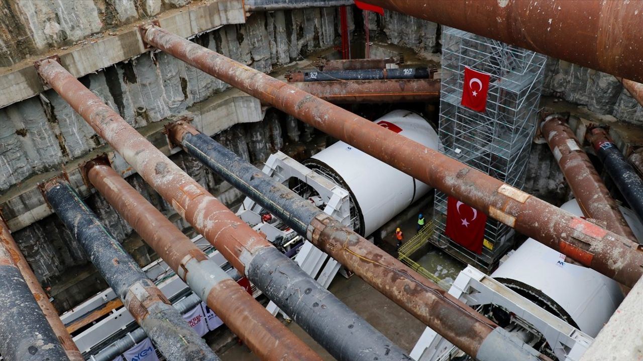 Ulaştırma Bakanı Uraloğlu: Körfezray ile kent içi raylı sistem uzunluğumuz 745 km'ye çıkacak