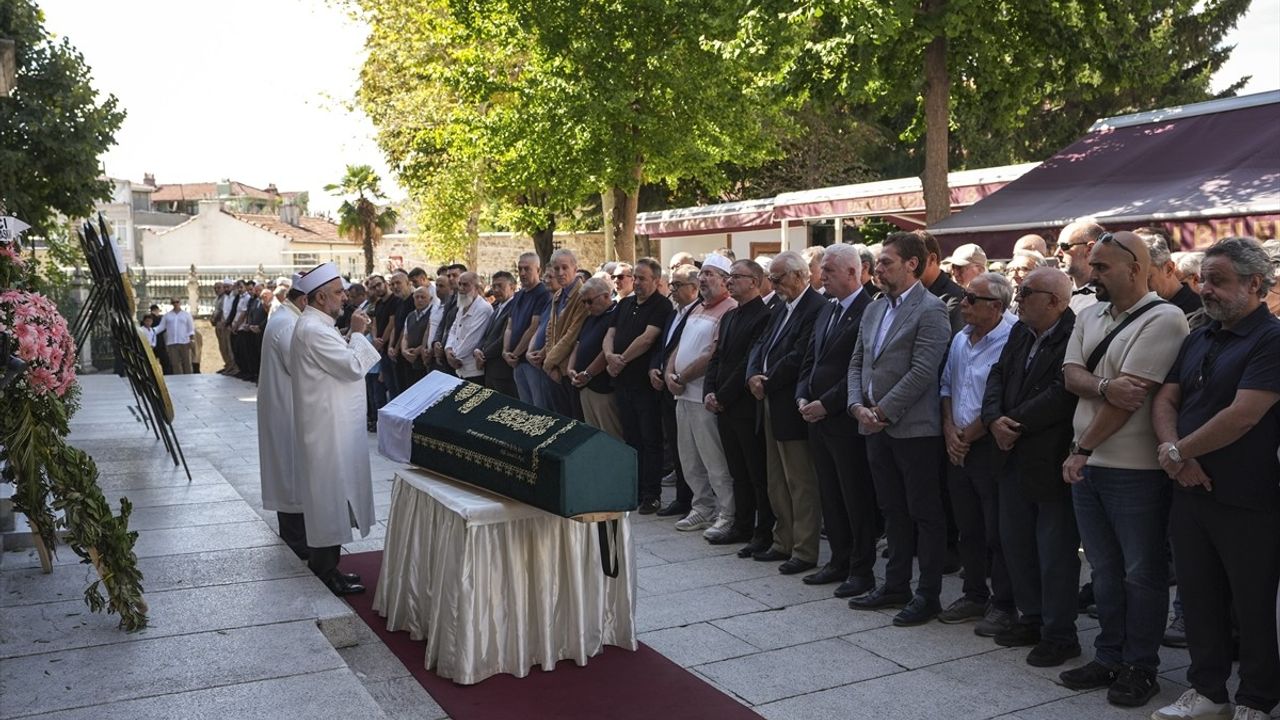 Veysel Karani'nin 58'nci kuşak torunu Gülden Samir İstanbul'da defnedildi
