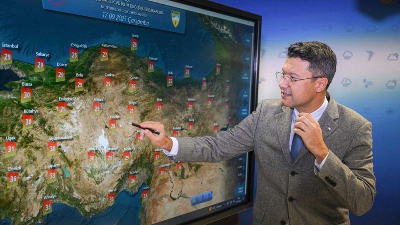 Yağışlı Sistem Etkisiyle Sıcaklıklar Perşembe'den İtibaren 6-12°C Düşecek