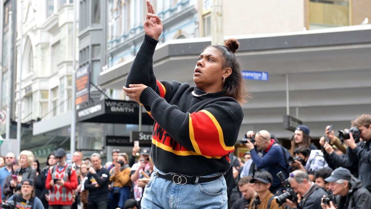 Yeni Zelanda ve Avustralya'da On Binler Filistin'e Destek İçin Yürüdü