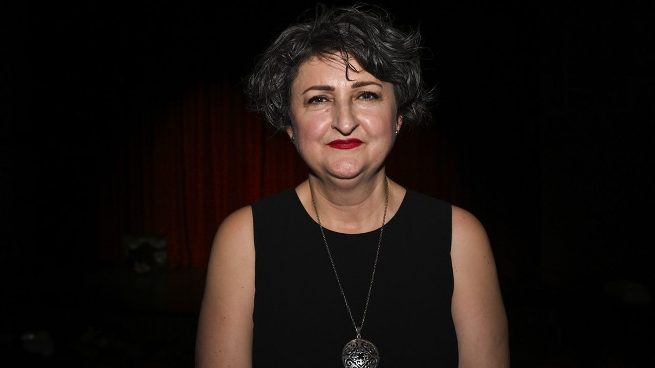 11. Uluslararası Ankara Kukla Festivali, Desislava Mincheva'nin 'Erik Çöpü' oyunu ile açıldı