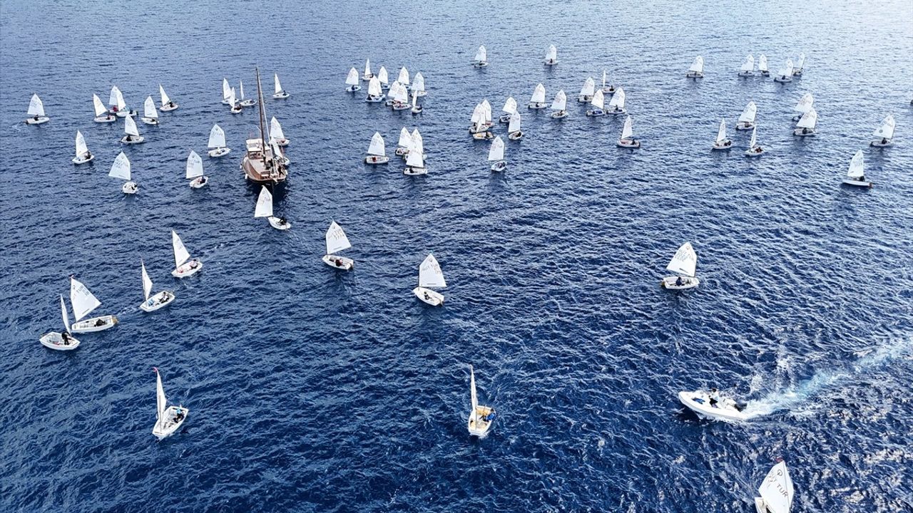 13. Bodrum Uluslararası Optimist Yarışları başladı — 8 ülkeden 318 sporcu İçmeler'de yarışıyor