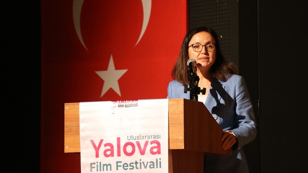 2. Uluslararası Yalova Film Festivali ödülleri sahiplerini buldu