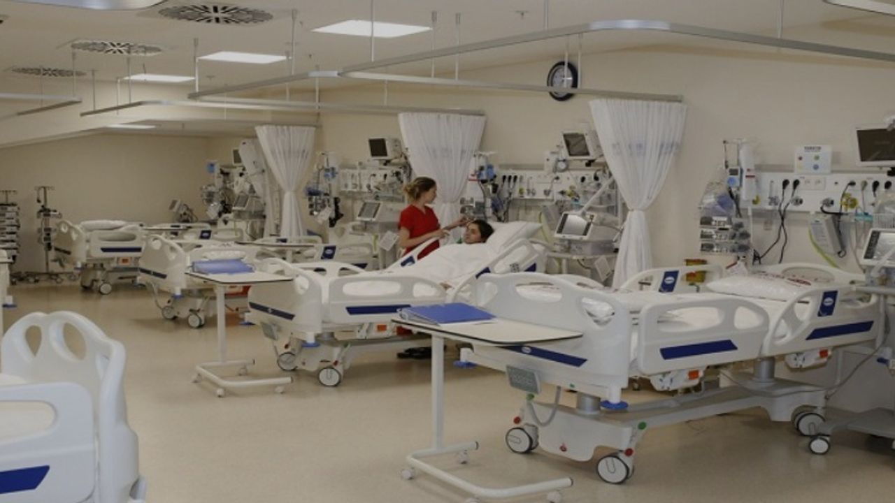 28 Ekim'de Hastaneye Gidecekler Dikkat! Poliklinikler Saat Kaça Kadar Açık? 28 Ekim Hastaneler Açık Mı, Kapalı Mı?