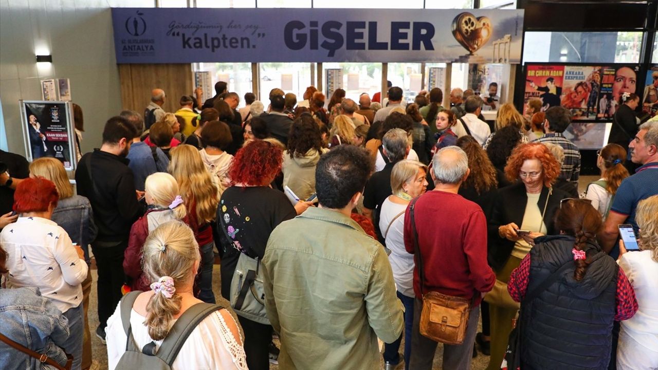 62'ncisi Uluslararası Antalya Altın Portakal Film Festivali biletlerine yoğun talep