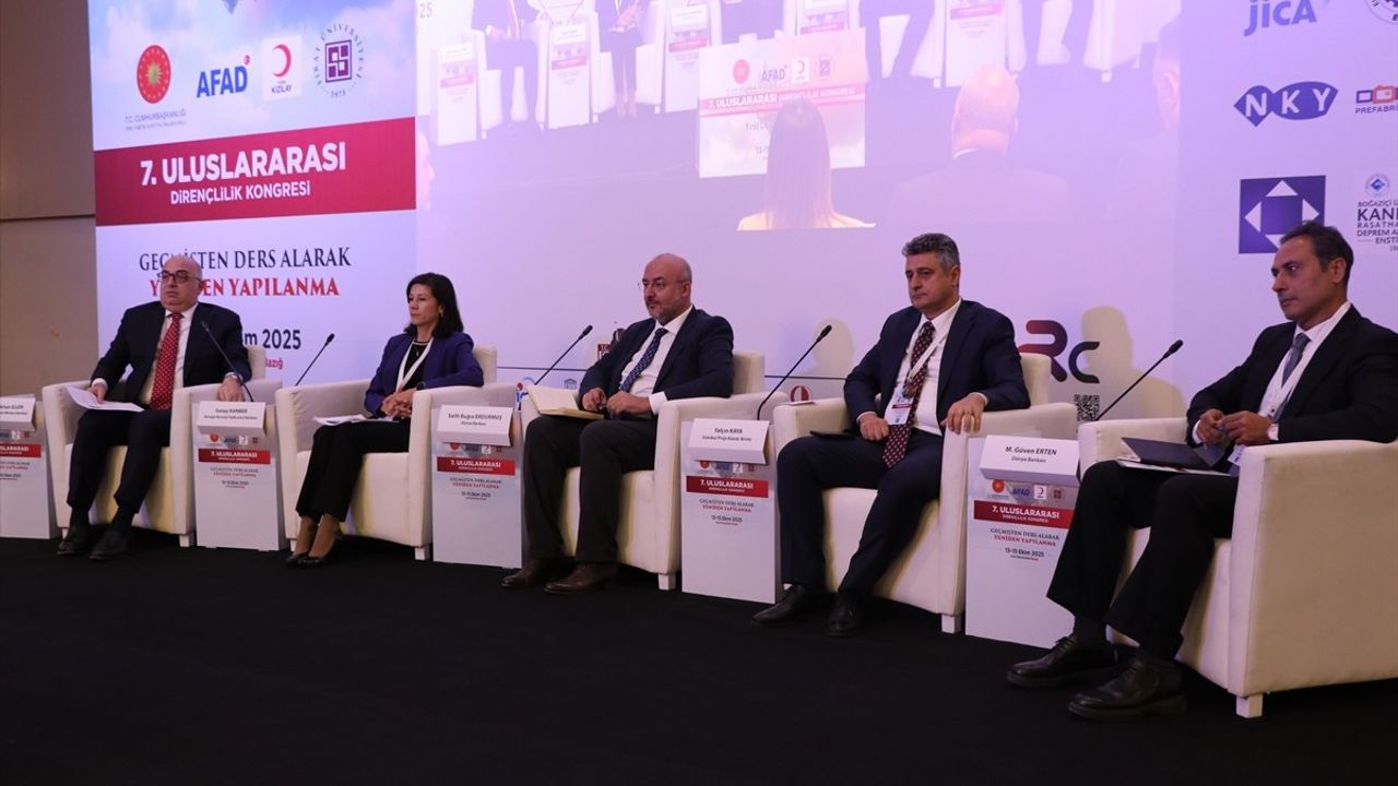 7. Uluslararası Dirençlilik Kongresi Elazığ'da devam ediyor